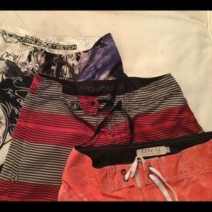 Men’s swim trunks